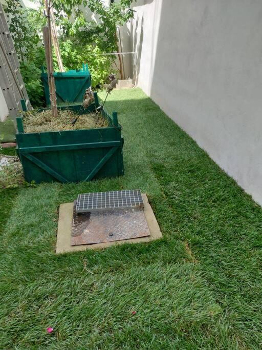 Stilvolle Wohnung Mit Terrasse/Garten Bécs Kültér fotó